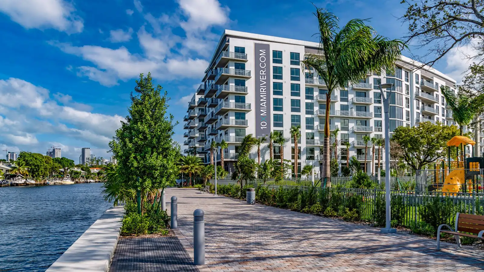 Edificio de apartamentos 10X Miami River en Little Havana, Miami
