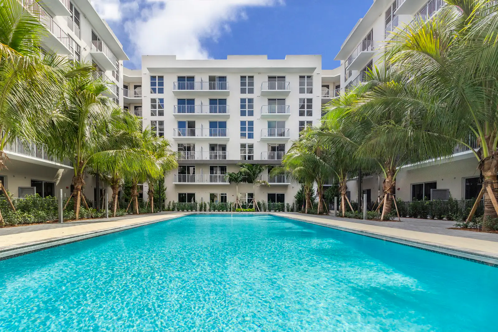 Edificio de apartamentos 850 Living en Flagami, Miami
