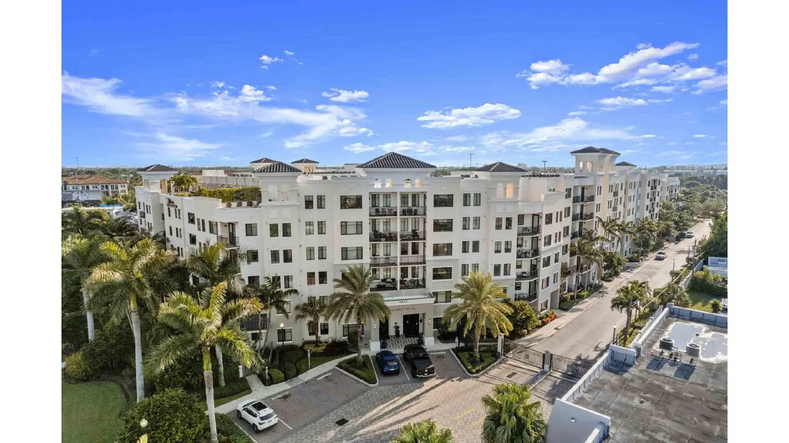 Edificio de apartamentos Advenir at Lighthouse Point en Pompano Beach