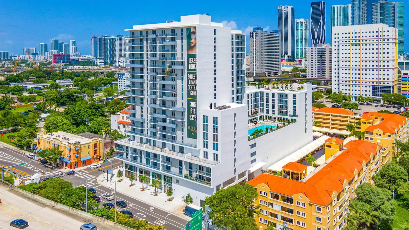Edificio de apartamentos Arte Grand Central en Overtown, Miami