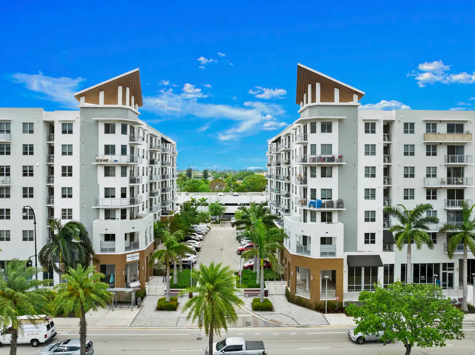 Edificio de apartamentos ArtSquare at Hallandale en Hallandale Beach