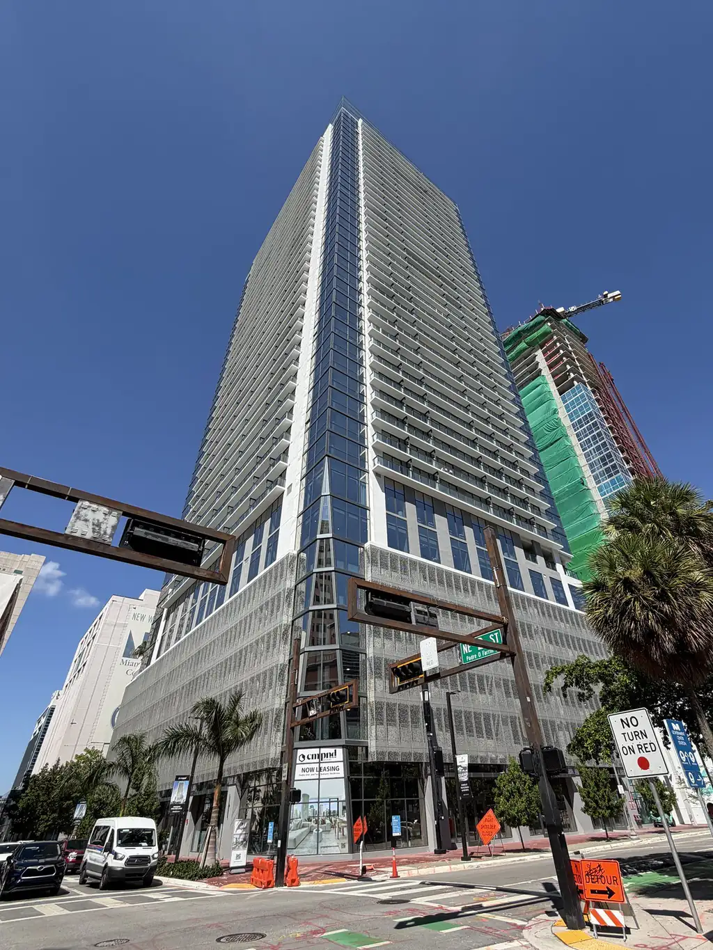 Edificio de apartamentos CMPND Miami en Downtown Miami