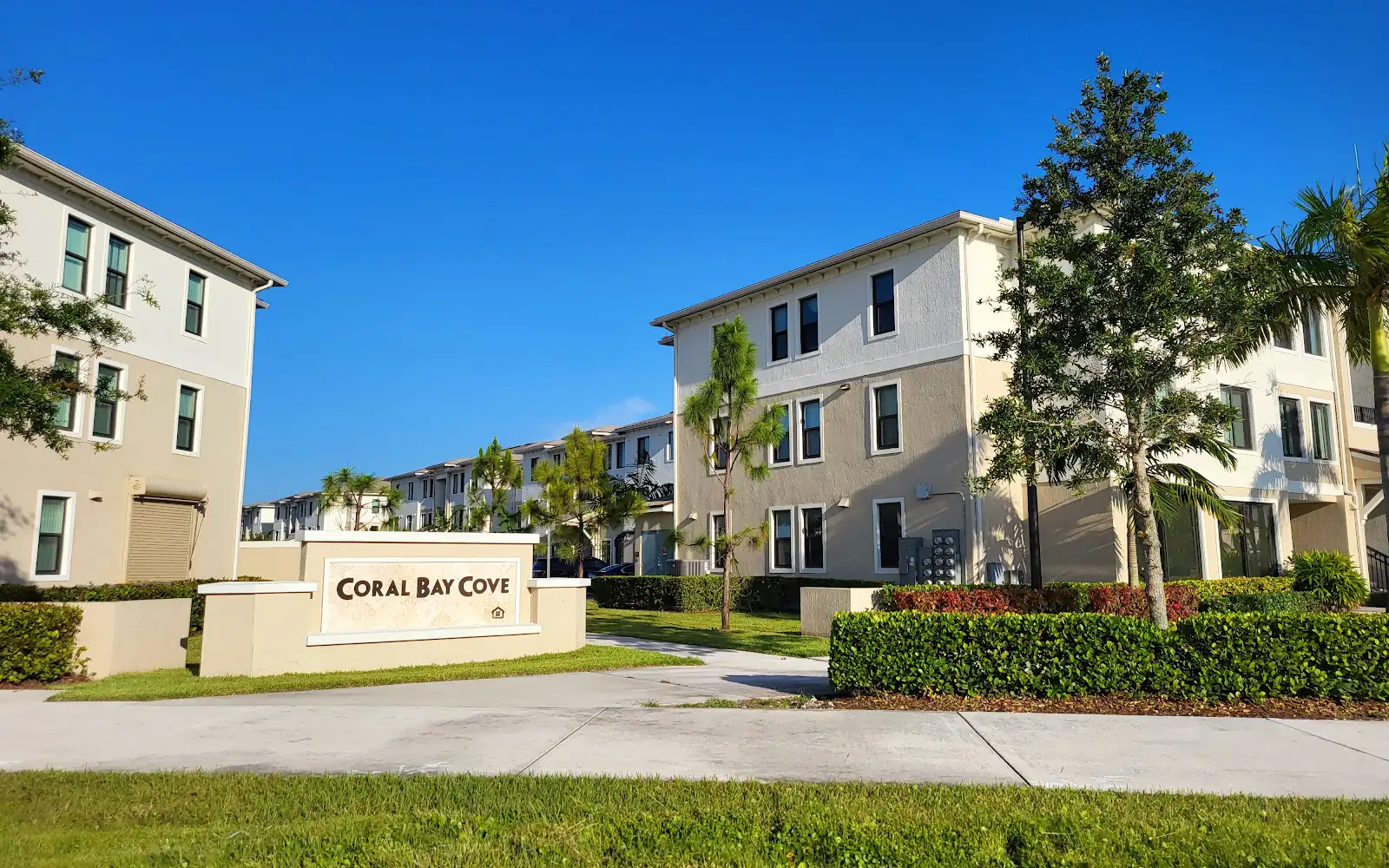 Edificio de apartamentos Coral Bay Cove en Homestead