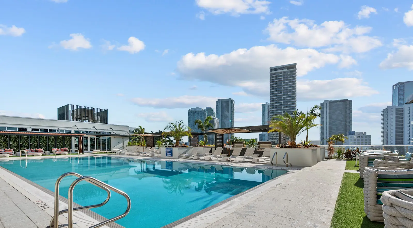 Piscina de Cortland Midtown Miami en Midtown/Wynwood, Miami