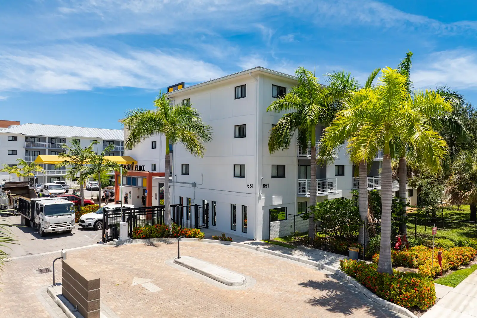 Edificio de apartamentos Edison Place en Liberty City, Miami