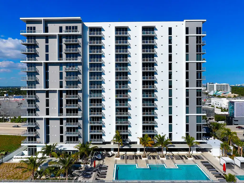 Edificio de apartamentos Eve at The District en Midtown/Wynwood, Miami