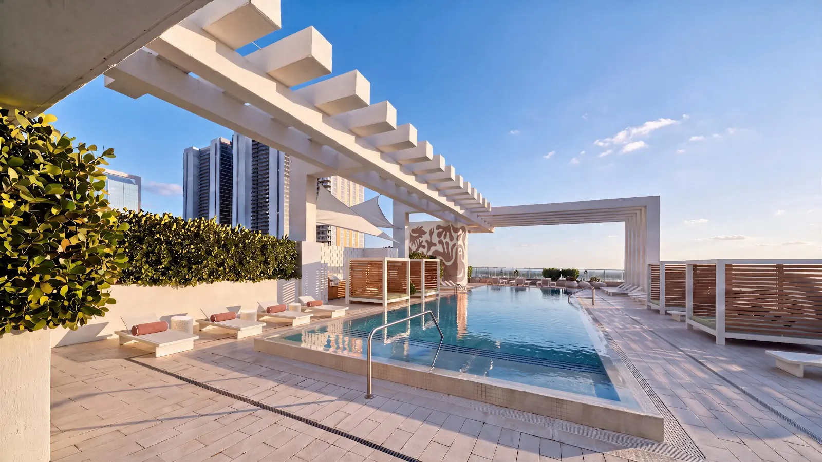 Piscina de Flow Edgewater en Edgewater, Miami