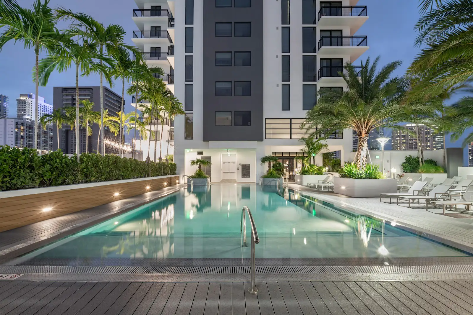 Piscina de Maizon Brickell en Brickell, Miami