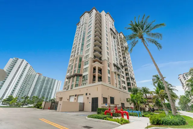 Edificio de apartamentos Marina Del Sol en Sunny Isles Beach