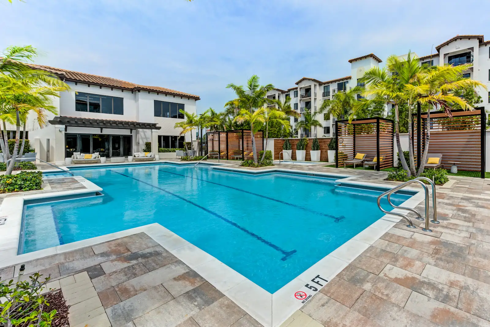 Edificio de apartamentos Pacifica en Boynton Beach
