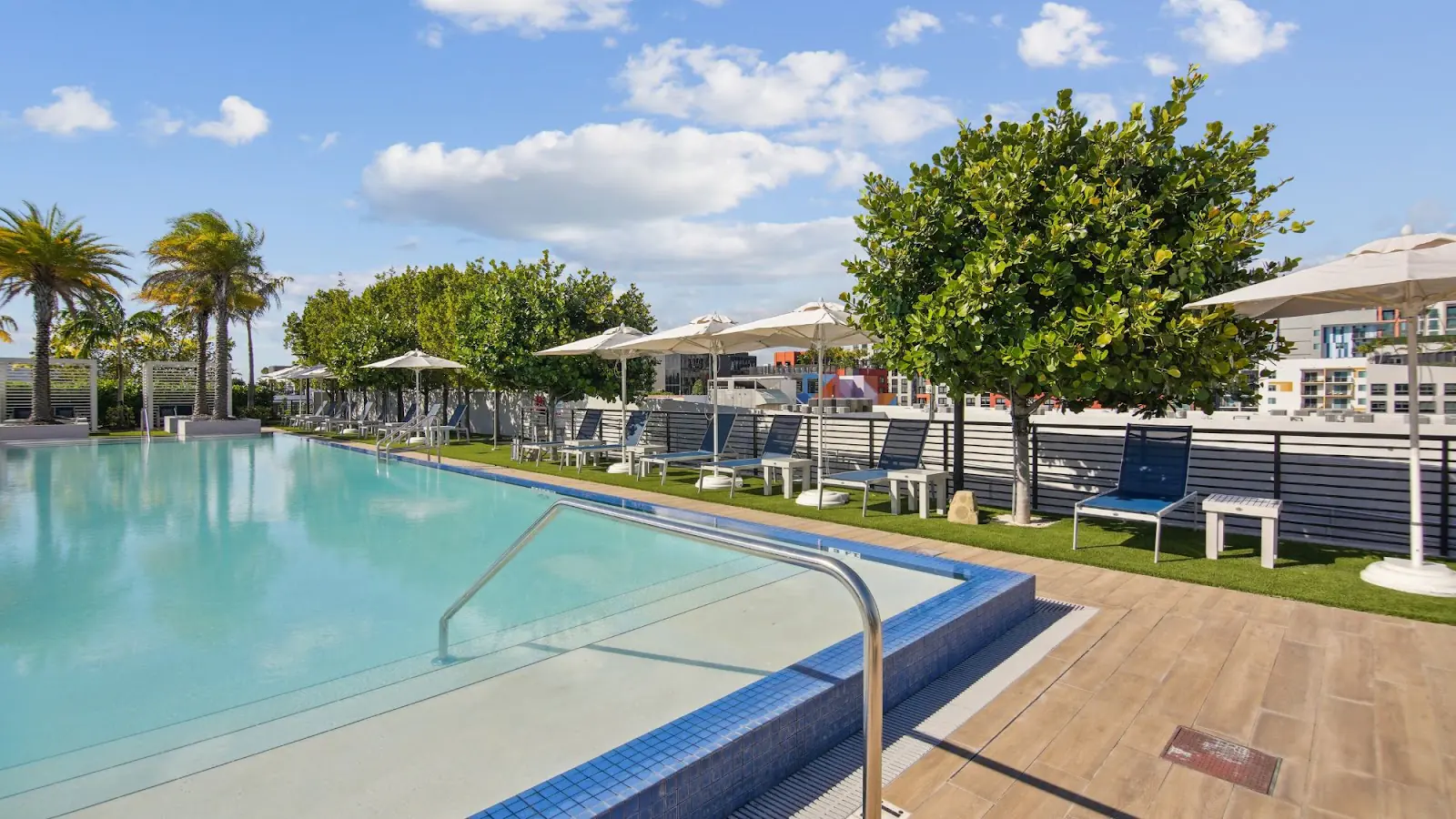 Piscina de Sentral Wynwood en Midtown/Wynwood, Miami
