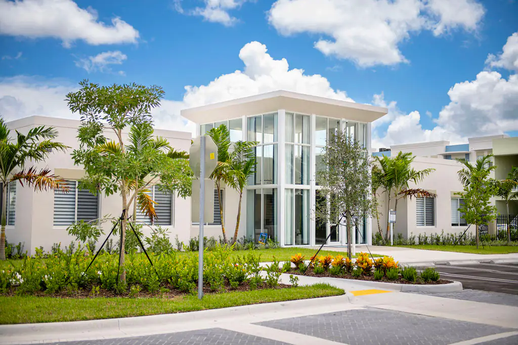 Edificio de apartamentos Solimar Apartment Homes en Florida City