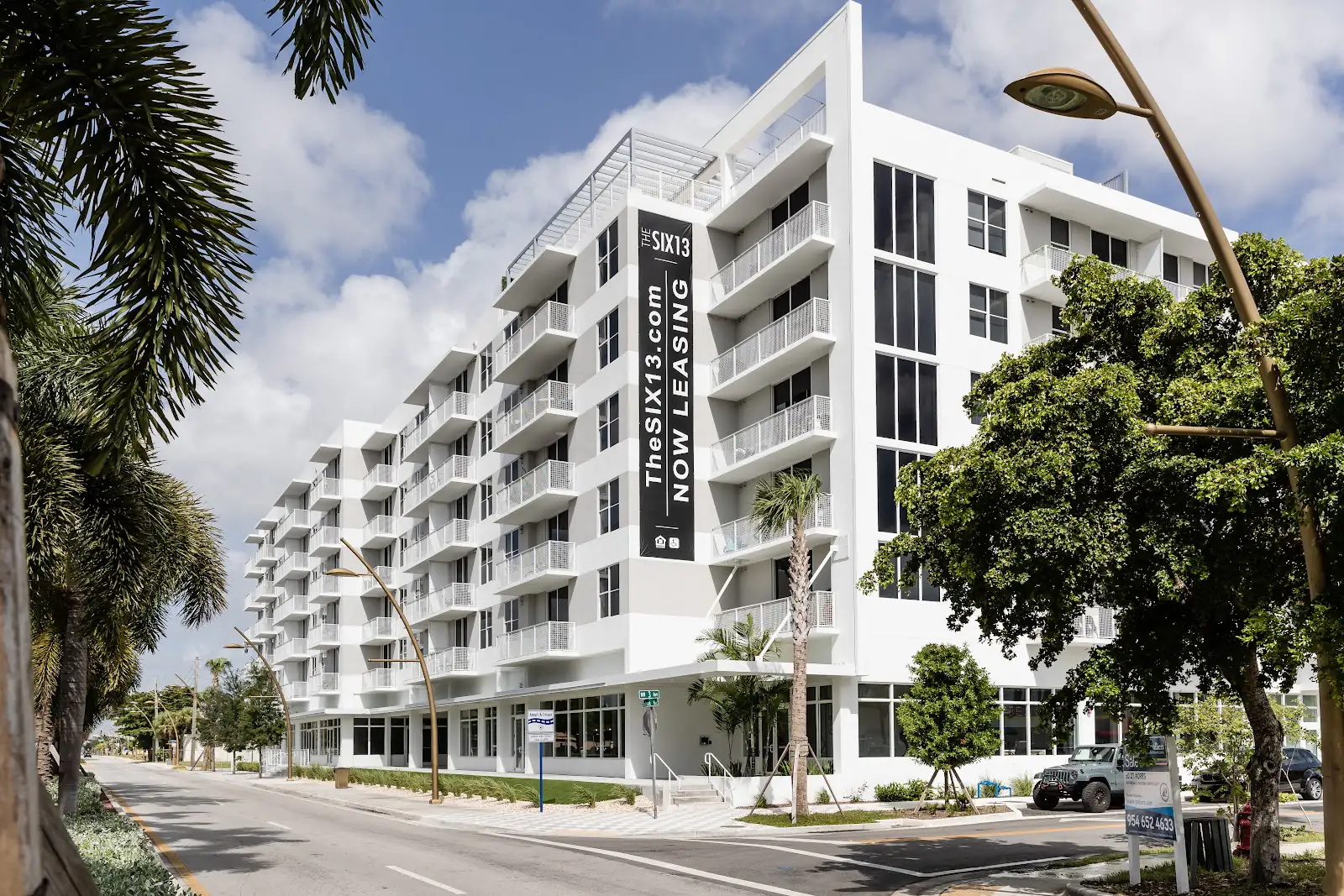 Edificio de apartamentos The Six13 en Fort Lauderdale