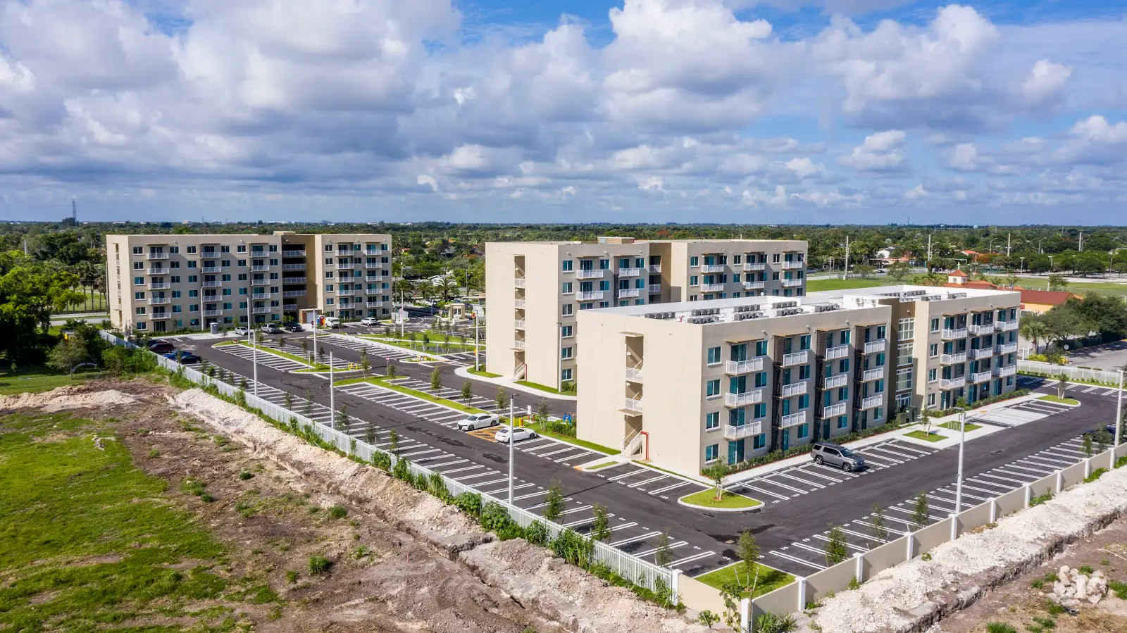 Edificio de apartamentos Village at Coral Reef en South Miami-Dade